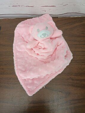 Pink Crevent Baby Lovey Blanket With Plush Bear Head & Textured Dotted Design So
